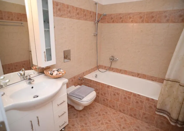 Apartment Bernie House 2 Melanes